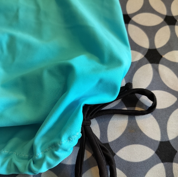 Maternity Swimwear, Adjustable Strap and Drawstring Waist Turquoise Color. - Picture 5 of 6